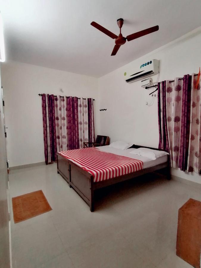Phoenix Beach Resort Канниякумари Экстерьер фото